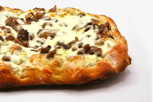 пицца римская грибная